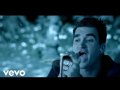 New Found Glory - I Don't Wanna Know (Official Music Video)