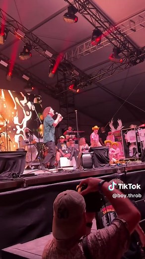 Performing with Kesha at Bonnaroo — Live Cover Moment