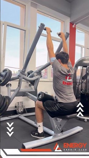 How to use Matrix lat pulldown plate loaded machine