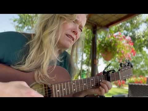 Ane Brun - Halo (Tuscany 2022)