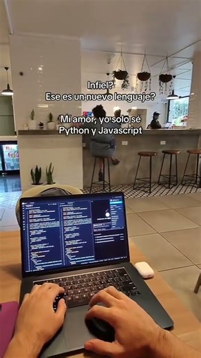 alguien conoce ese lenguaje... mira el nuevo curso de Java, video anclado #humor #coding #memes #dev