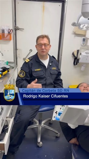Conoce cómo es la atención dental a bordo del PMD "Cirujano Videla" en este último día del operativo Médico-Dental "Chiloé Bicentenario", el cual busca disminuir listas de espera en el Archipiélago #ArmadaPorChile #QuintaZonaNaval | Armada de Chile