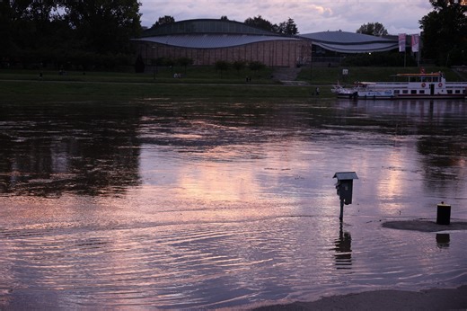 Polska walczy z powodziami. Ogromna zbiórka pieniędzy dla powodzian na siepomaga.pl