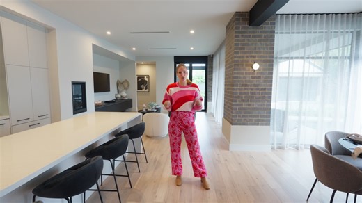 Get in quick! The next Bonus Draw deadline for The Hospital Research Foundation Home Lottery is closing this Friday 9 June!! YOU could be one of the three lucky Bonus Draw winners to win a sleek Porsche Macan T AND 7-night holiday in Hawaii! 🌴 Plus you’ll remain in all 13,000 draws including the stunning Grand Prize home in Malvern. Check out the luxurious home with the team at Hello SA and learn how your tickets help people in hospitals. 🙌 Get your tickets here. 👉 www.homelottery.com.au #Hom