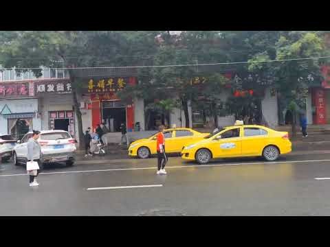 甘肃清水县，地处陕西与甘肃两省交界，登北山公园俯瞰县城，游城隍庙吃汆面#清水县 #云游四海 #旅行vlog #旅行