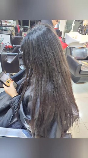 Cambio de look 😍 ✨️#balayage 📲 agenda tu cita 989768428 📍visitanos Calle garcilazo de la vega 265 SALAMANCA ATE. #cambiodelook #cabello #mechas #diseñodecolor #limaperu #salamanca | SUMAJ VIDA Salón