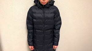 Watch Amazon Essentials Women's Lightweight Hooded Puffer Coat on Amazon Live