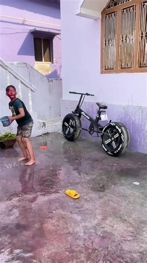 Pani Wala Holi ❤️🔥#automobile #shortsvideo #bicycle #fatbike #stunt #mountainbike #bike