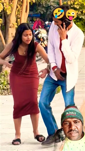 Introducing the "VitaWear SmartBand," a next-generation wearable gadget🎉