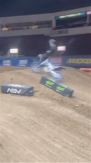 Arenacross crash