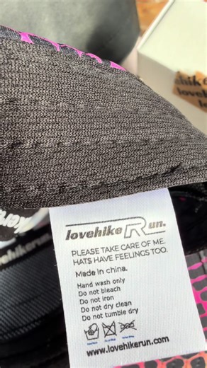 Love this hat/cap I’ll be wearing it for all my runs it goes with any running outfit…amazing quality go check out @lovehikerun to get yours 😁 #run #running #halfmarathontraining #runtiktok