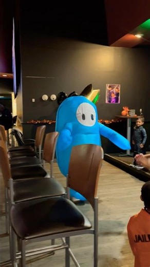 Fall Guys Inflatable Costume #halloween #costume