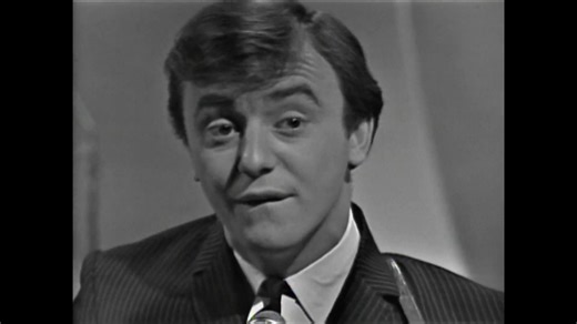 ‘Ferry Cross the Mersey’ – Gerry & The Pacemakers...🎧 Watch full this song: https://dailysong.oldiesclassic.org/ferry-cross-the-mersey-gerry-the-pacemakers/?utm_source=facebook&utm_medium=hreel&utm_campaign=myoldiessongs | My Oldies Songs