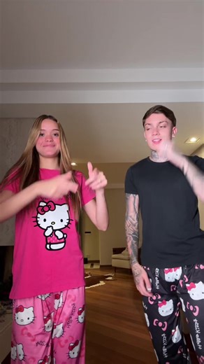 Os vídeos de Manu Maia (@nunu_naoexistemais) com sonido original - turró regio93