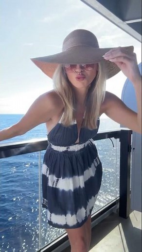 Sailing Into Style 🌊 | Effortless Cruise Fashion on the French Riviera