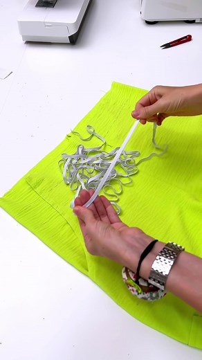 What to do if you don’t have a wide elastic band? You can always use a thinner option of elastic. Yes, this method will take much longer and require a lot of patience from you. Let me tell you about the advantages of this method: ✅ You will get elastic of the width you need. ✅ This elastic will be firmer compared to the wide elastic. ✅ If any of the elastic bands gets damaged, you can always replace it separately from the others. #tanyataidi_patterns_ava_evan #tanyataidi_patterns #sewingtutorial