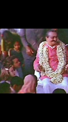 Avatar Meher Baba Ki Jai #Avatar #Meher #Baba #reels #meherbabasamadhi #tree #beloved #meherbabaquotes #yugavatar #Maunavatar #ahmednagar #arangaon #reelsvideo #followers #spirituality #god #kalyugiAvatarMeherBaba #KalkiAvatar #AvatarMeherBaba #beloved #reels #instadaily #instagramreel | Sankalpa Meher