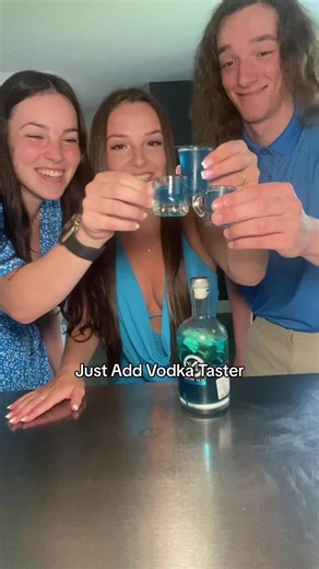 Trying Just Add Vodka Taster: A Strong Cocktail Infusion Mixer Review