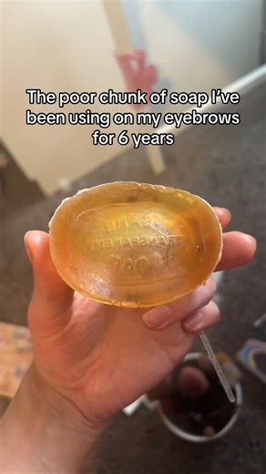 BVIRAL on Instagram: "6 years!? #BVIRAL (@marley.webster) Woman uses a bar of soap for her eyebrows"