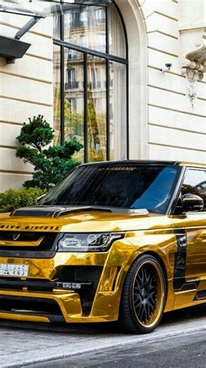 "Range Rover Off-Road Power 💥 पानी, मिट्टी और पहाड़ — सब पर राज!"