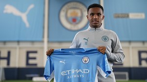 Kayky começa a treinar com o Manchester City