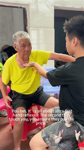 You bet It’s all about ultra fast hand reflexes,This is the advantage of Wing Chun #kungfu