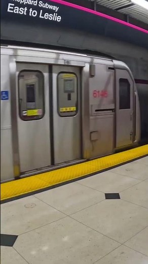 Inside a Toronto TTC Train #subway #toronto #transportation