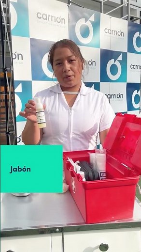 Descubre los 10 elementos básicos que todo botiquín debe tener. 🧰