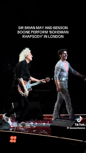 1.6K views · 83 reactions | Ieri sera Brian May si è esibito con Benson Boone alla O2 Arena di Londra. | A Queen's Tale | Facebook