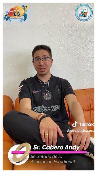 Desde la Carrera de Educación Básica Presencial, deseamos expresar nuestro más sincero respaldo y profunda admiración a nuestro estimado Dr. Héctor Simbaña. Su dedicación y arduo desempeño han sido clave para ganarse el reconocimiento y el cariño de sus estudiantes. #UCE