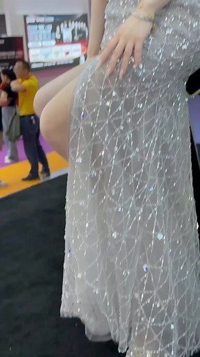 Elegant Fashion Styles by Li Shu Xin