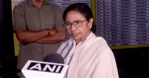 Mamata Banerjee Visits Bhabanipur Strongroom, Flags Counting Irregularities |