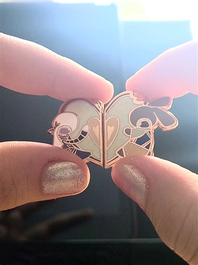 Organizing Enamel Pins: Personal Collection Tips