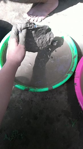 best oddly satisfying, what's in the mud🫒🍓🌶