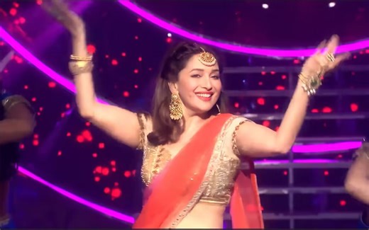 大美人madhuri串烧宝莱坞经典舞蹈合集，给我进来看！