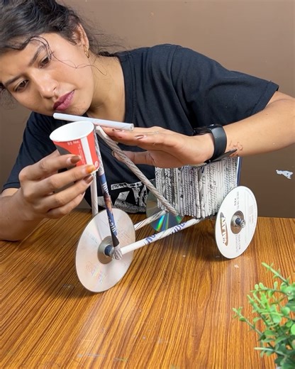 61K views · 269 reactions | old CD disks reusing _ Cycle making #cycle #craft | Deep's CRAFT | Facebook