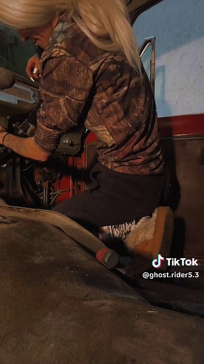 ghost.runner53 (@ghost.runner53)’s videos with Whiskey Lullaby (feat. Alison Krauss) - Brad Paisley