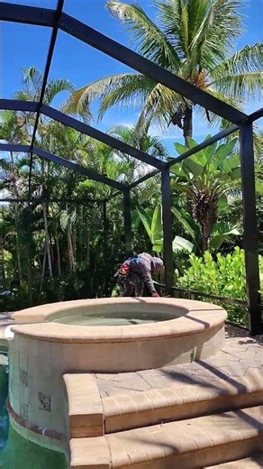 Lanai Screen Repair Service in SWFL www.pool-screen-repairs.com #ftmyers #naples #bonitasprings