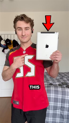 ERIC STRUK on Instagram: "Exposing Everything on my 14 Year Old iPad😳"