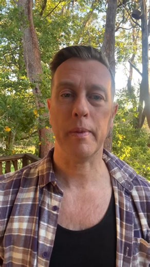 🌺🌸 A Time for Floral Essential Oils 🌸🌺 | Crystal Connections with Adam Barralet