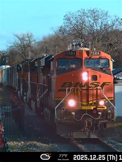 BNSF SD60M Trains in New Braunfels, TX