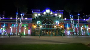 22K views · 722 reactions | Cruz on by and enjoy the choreographed holiday light show playing nightly outside Neptune's Kingdom! Fa la la la la, la la la la    | Santa Cruz Beach Boardwalk | Facebook