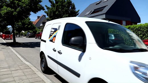 Vous voulez savoir comment se passe l'installation de la Fibre d'Orange ? Alors cette vidéo est faite pour vous ! 😉​ Pourquoi installer la Fibre d'Orange chez vous ? ✔️ Volume de téléchargement illimité ✔️ Internet dès le 1er jour ✔️ Connexion 4G en attendant l'installation ✔️ Installation et câblage offerts À partir de 29€/mois seulement en fonction de votre usage et vos besoins. 🙊 Psst, en ce moment les frais d’installation, d’activation et de câblage sont offerts, soit 448€ d’économies!! Po