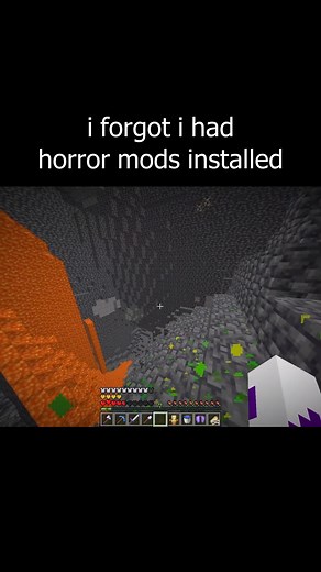 i forgot i still had horror mods installed #Minecraft #reels #MinecraftVillageBuild | Jysq Gaming
