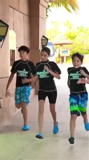 24 HOURS WITH CATS IN ATLANTIS! 🦁 #shorts #kids #games #challenge