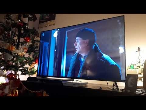 Home Alone 2 1992 Film Harry wanders around the house