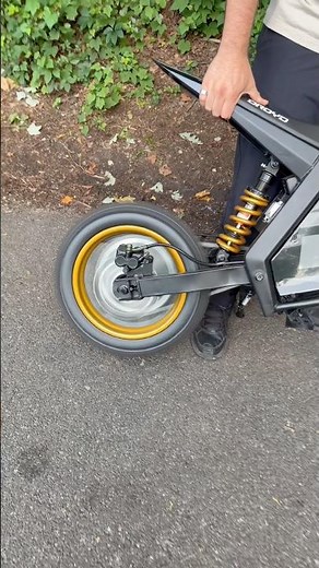 DROYD Berzerker Electric Dirt Bike rev test #ebike #edirtbike #bikelife #ebikemotion