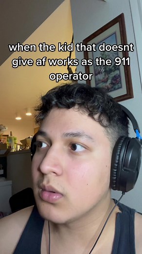 those kids be menaces breaking my back n shi🤭🤭😳 #supercutedanny #fyp