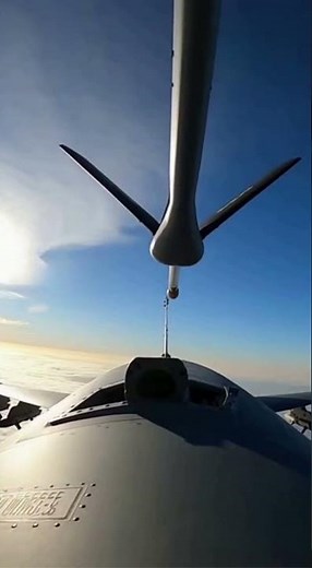 Aerial Refueling FAILS! 😬 Too Close! #shortsvideo