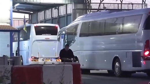 Red Cross buses have arrived at Is..el’s Ofer prison in the occupied West Bank to facilitate the release of P-lestinian captives held in the notorious facility. Presstv Programs | Presstv Programs